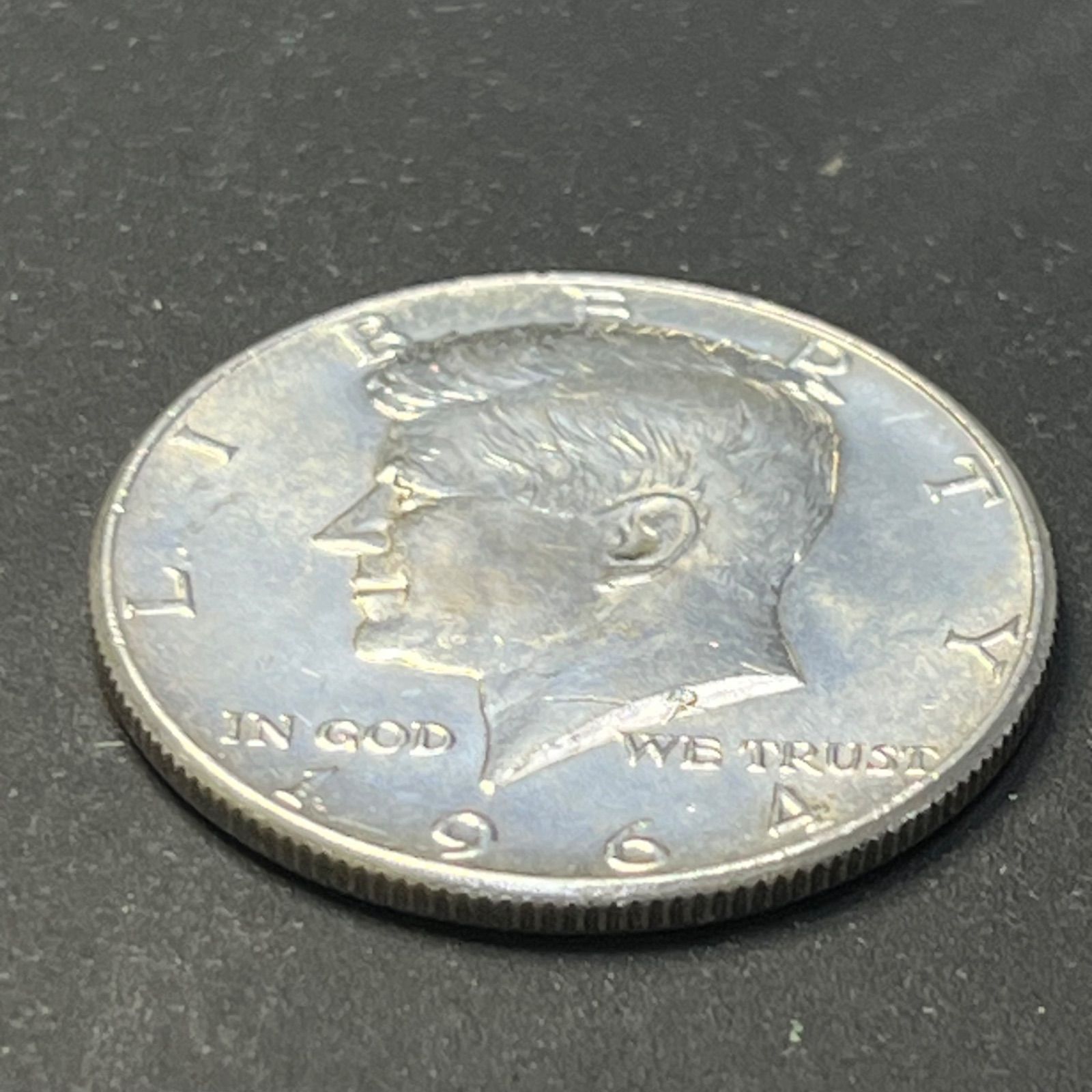 アメリカ銀貨】1964年 ケネディ ハーフダラー 50セント銀貨 銀90％ 初