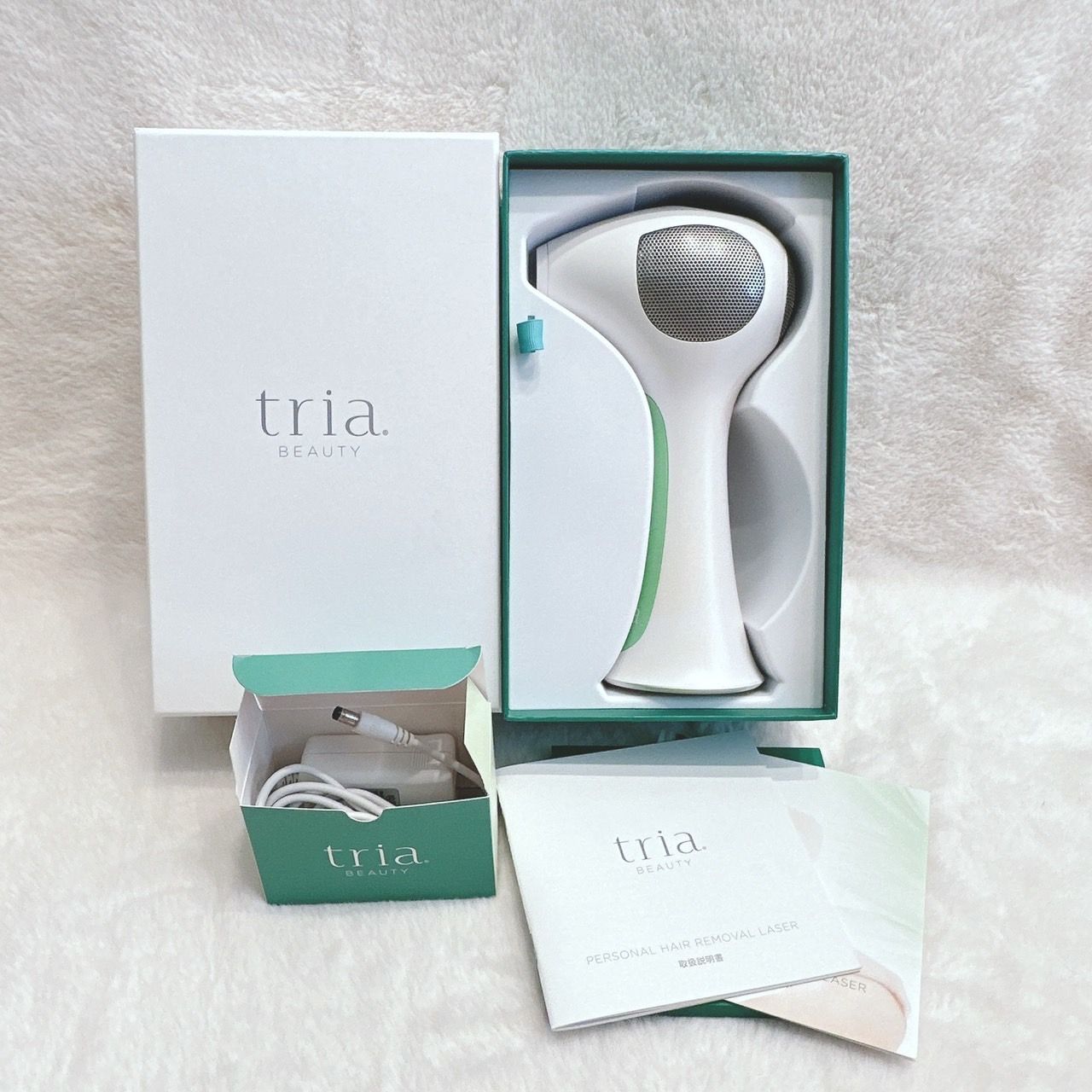 残量 ほぼ未使用○トリア パーソナルレーザー 4X Tria 脱毛器 残量 ほぼ未使用○トリア パーソナルレーザー 4X Tria 脱毛器