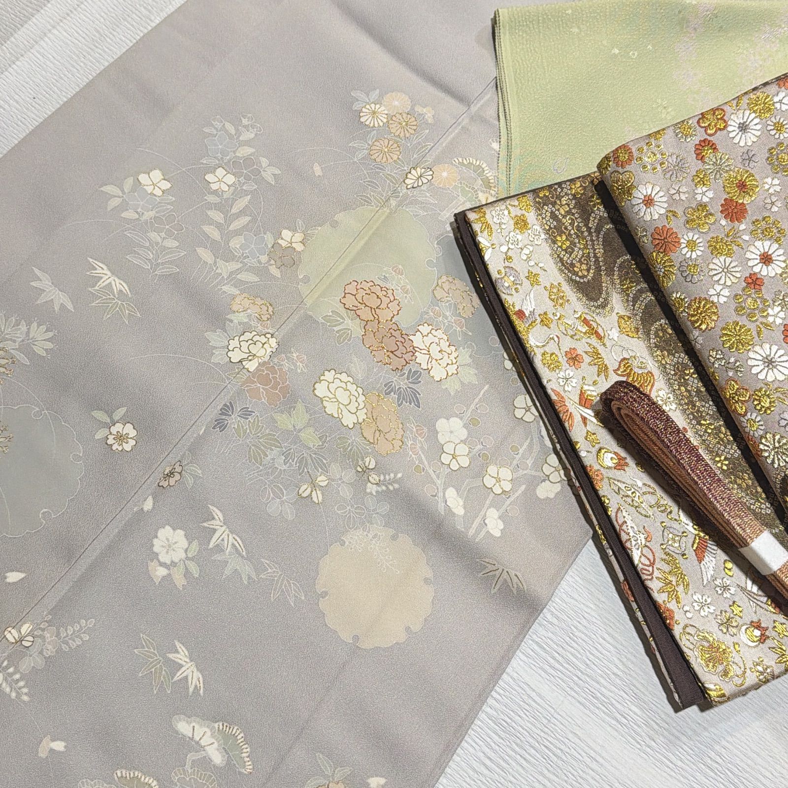 特選 千總 花の図 松竹梅 金駒刺繍 紋付 訪問着 A781-11 M【中古】 特選 千總 花の図 松竹梅 金駒刺繍 紋付 訪問着 A781-11 M【
