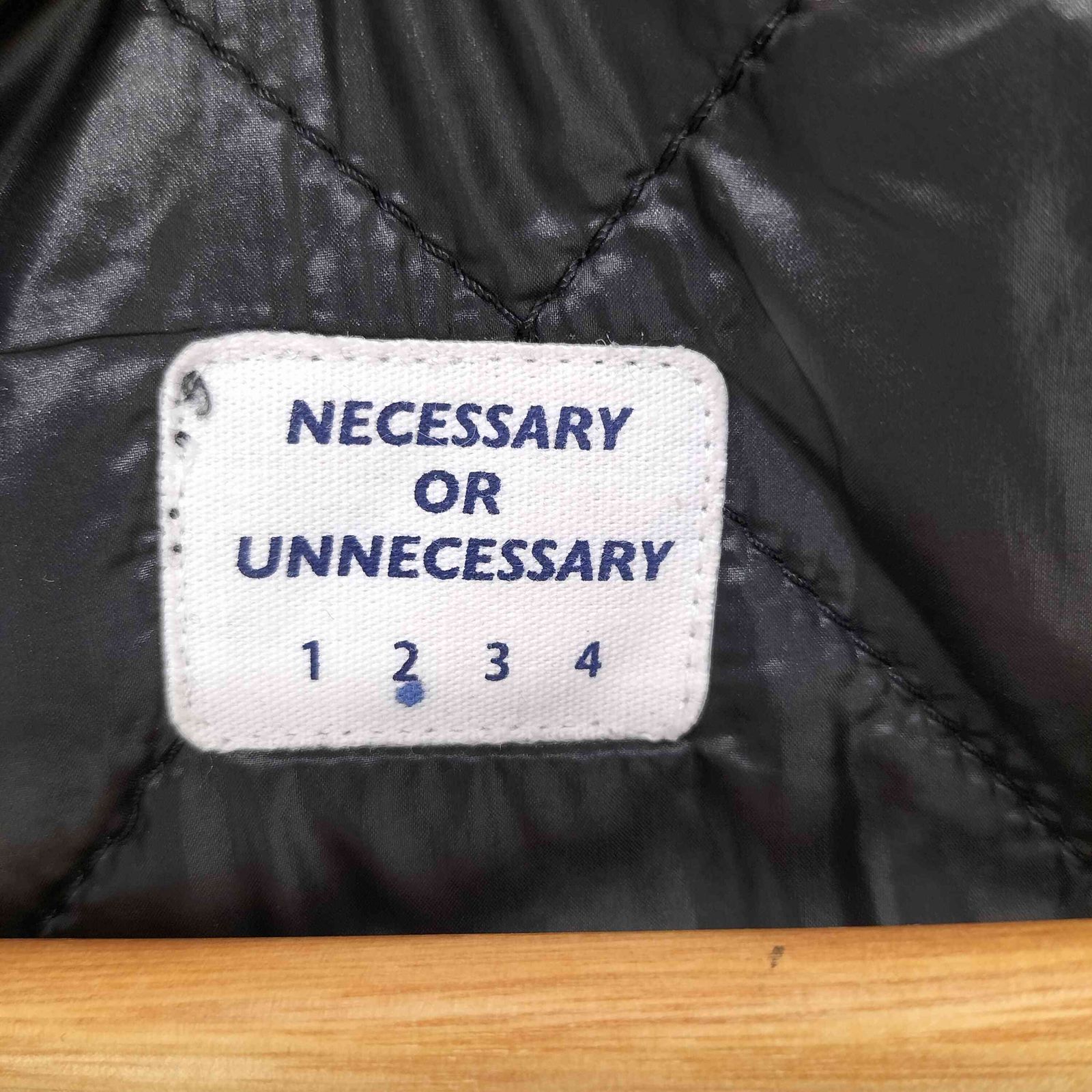 ネセサリーオアアンネセサリー Necessary or unnecessary 裏地