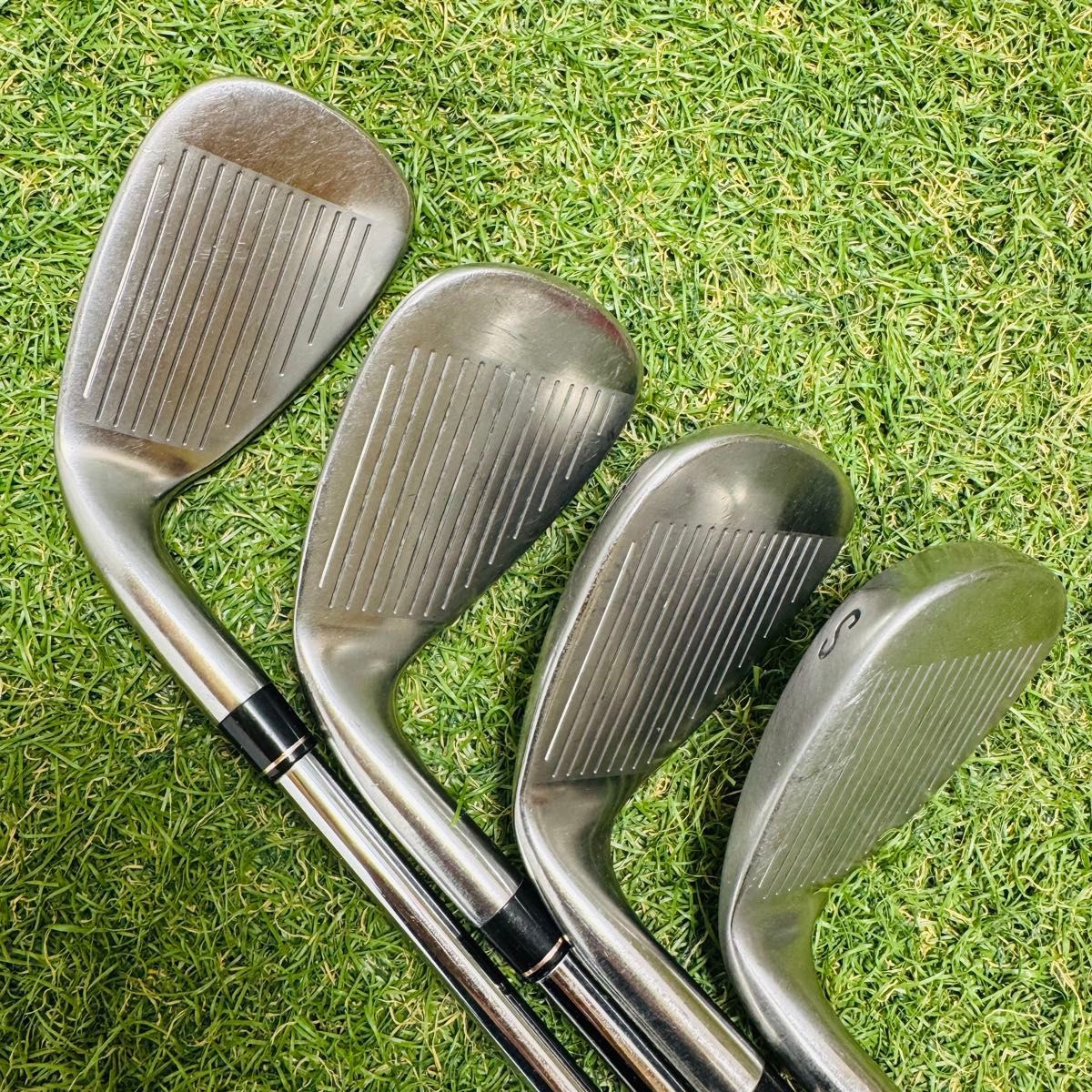 良品】豪華8本 テーラーメイド ステルスHD メンズアイアンセット S