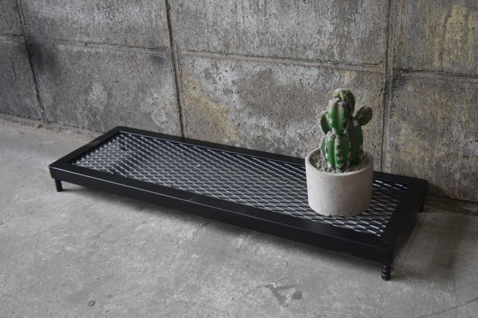 植物台座 アガベ・塊根植物用 アイアンローボードエキスパンドメタル