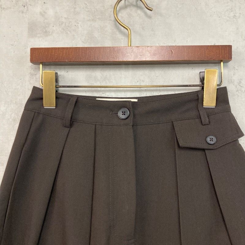 HiNT ヒント ブラウン テーパードパンツ センタープレス タック入り