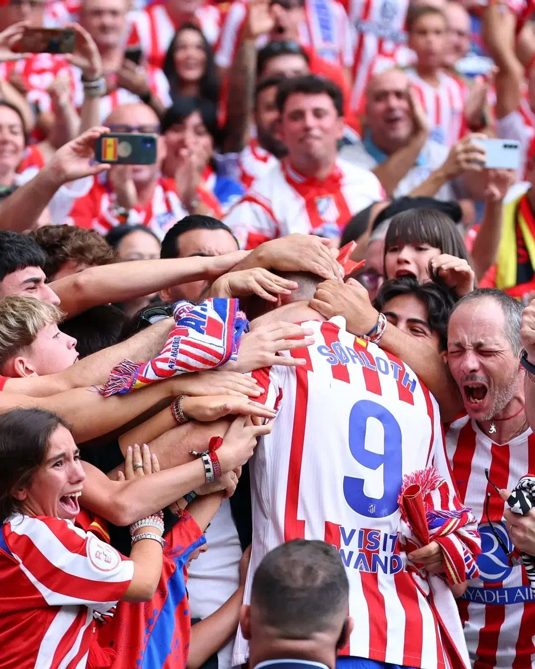 アトレティコ・マドリード リバーシブル スカーフ マフラー AT