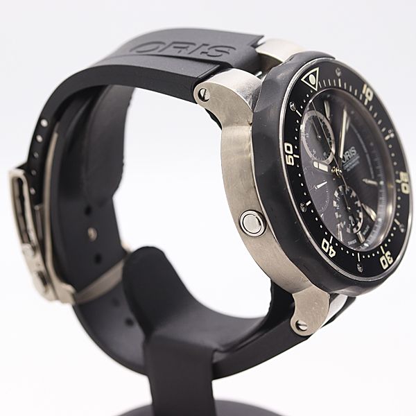 ブラック文字盤