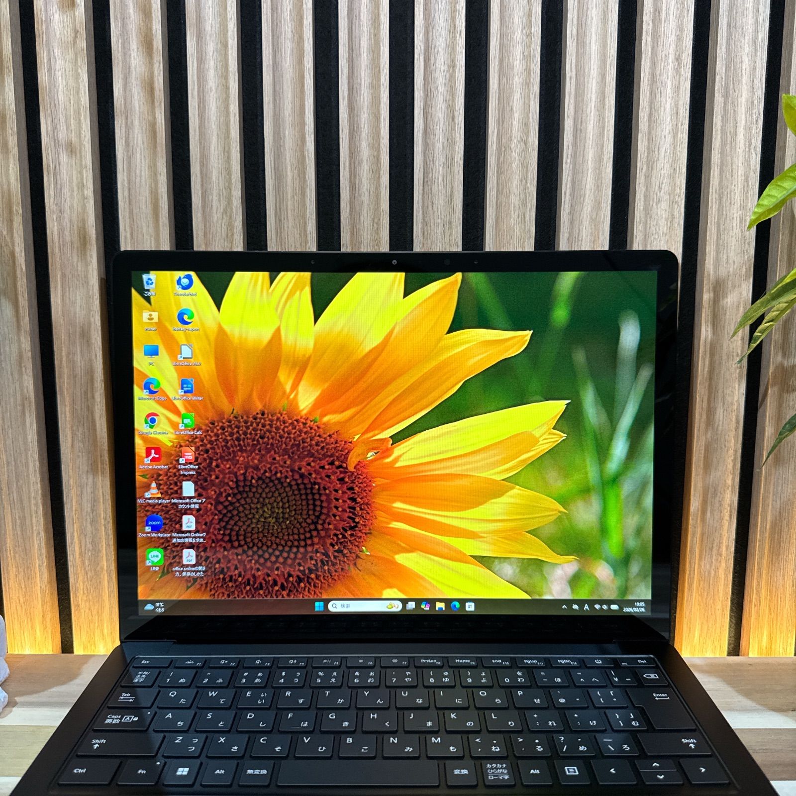 公式ショップ限定価格❣️/ 美品《ハイスペック》Surface Laptop 公式ショップ限定価格❣️/ 美品《ハイスペック》Surface Laptop