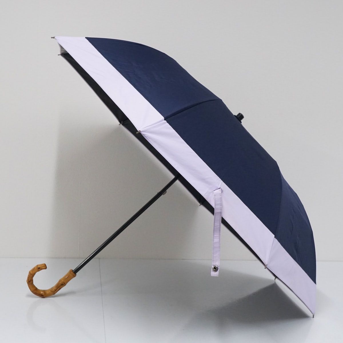 完全遮光折日傘 芦屋ロサブラン USED品 2段折ミドル コンビ ネイビー