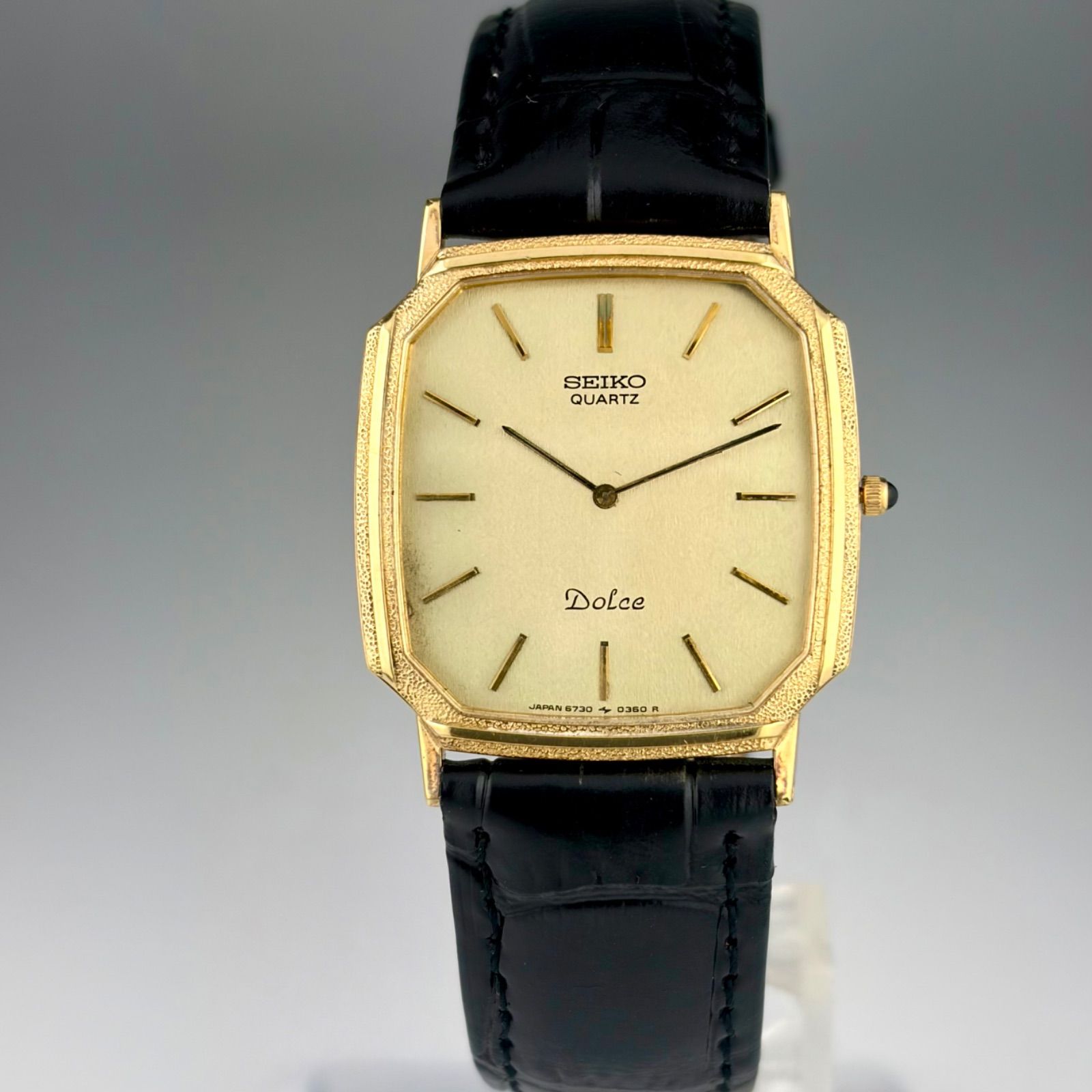 SEIKO ドルチェ 6730-5530 ゴールド文字盤 新品電池 新品ベルト SEIKO ドルチェ 6730-5530 ゴールド文字盤 新品電池 新品ベルト