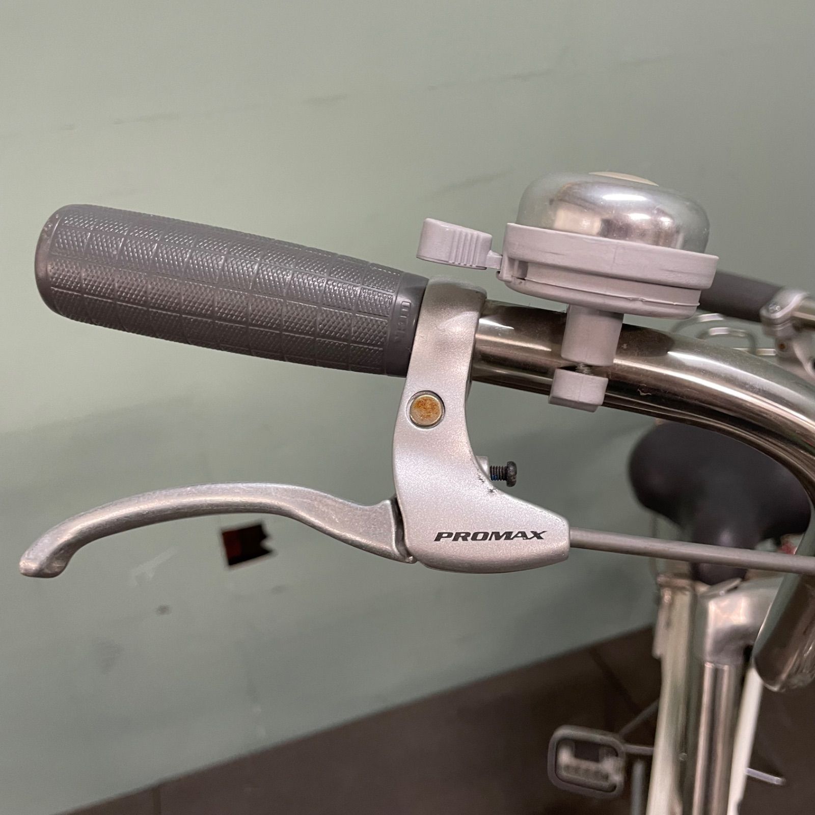 ♭ 自転車 ママチャリ 白 ホワイト 鍵付き 222-c - メルカリ