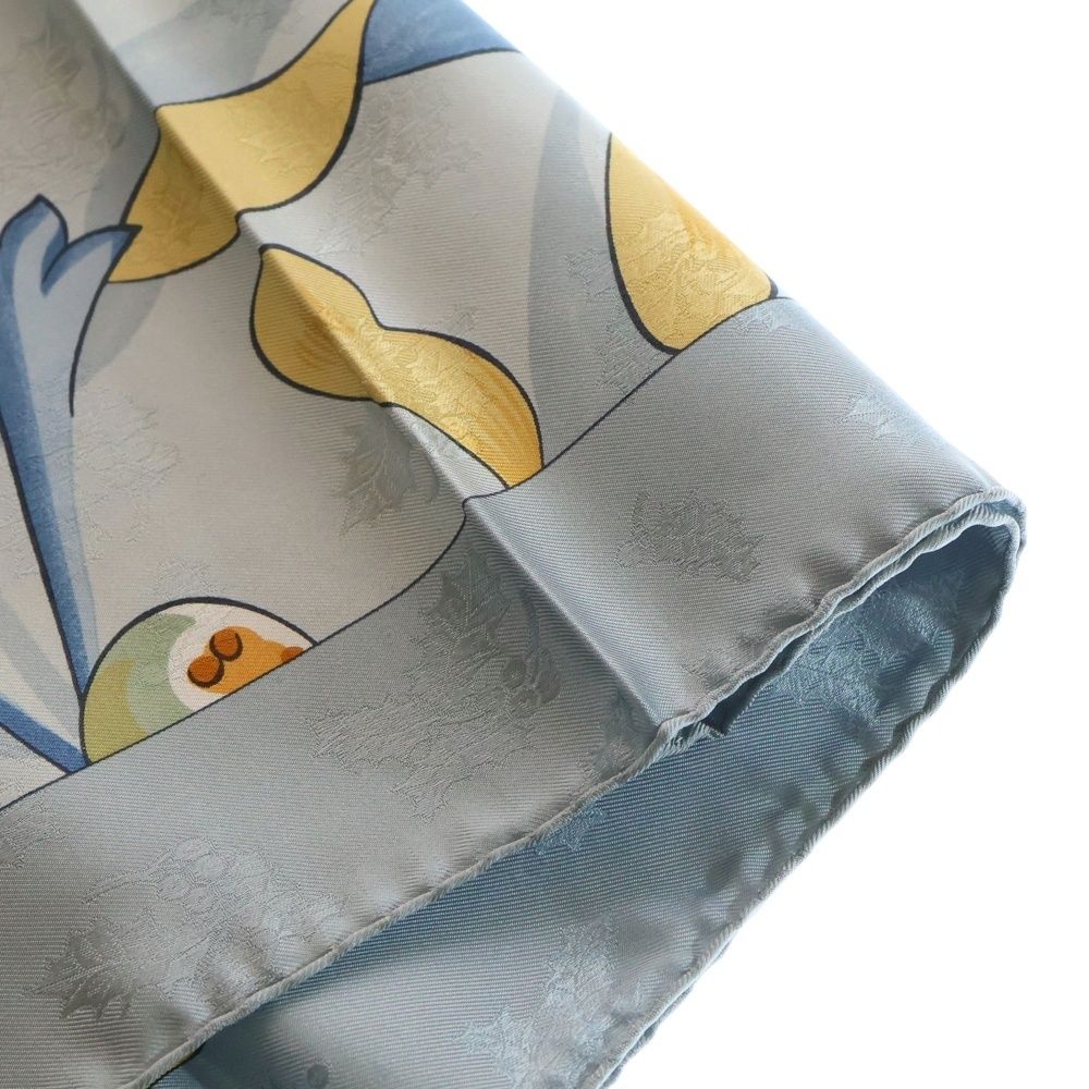 HERMES (エルメス) カレ90 去年の雪 シルクスカーフ ライトブルー