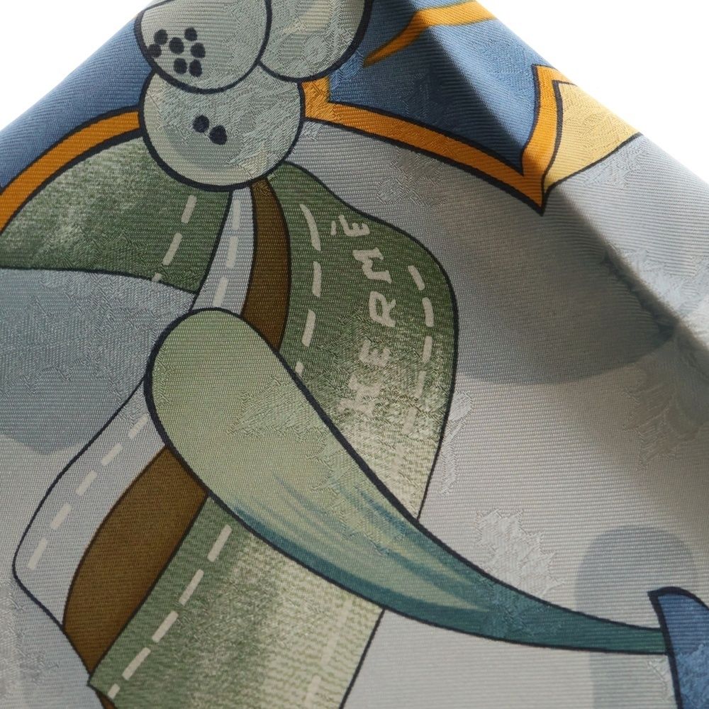 HERMES (エルメス) カレ90 去年の雪 シルクスカーフ ライトブルー