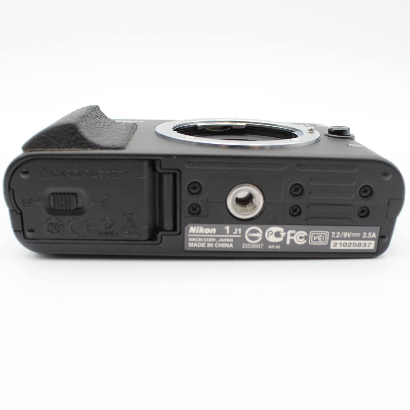ミラーレス一眼カメラ Nikon 1 (ニコンワン) J1 (ジェイワン) ボディ 