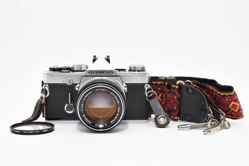 カメラ 【実用品】Olympus オリンパス OM-1 シルバー / OM-SYSTEM G