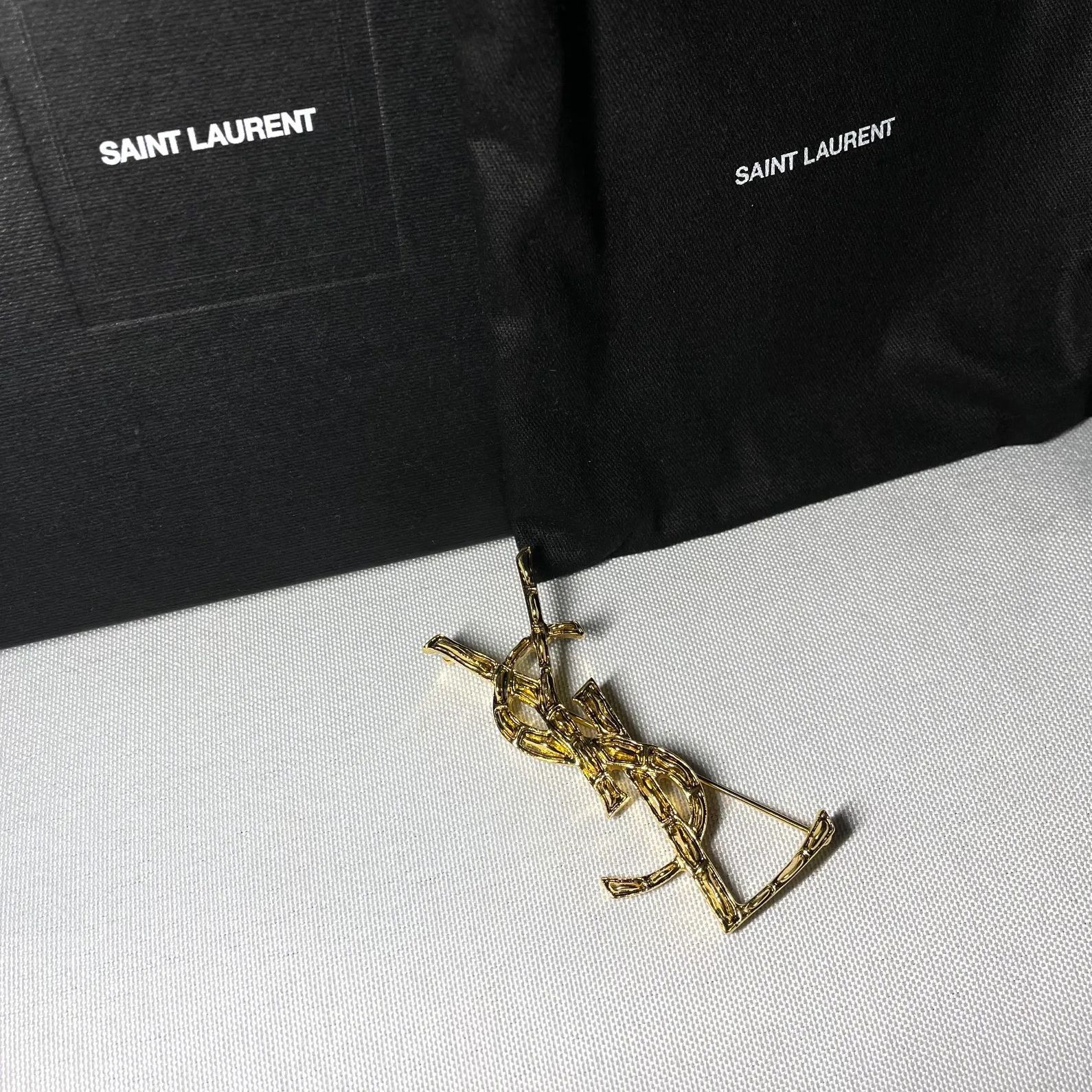 美品 [最新モデル] Saint Laurent Paris サンローラン パリ YSL