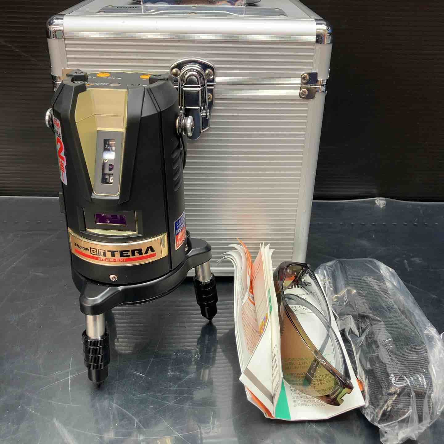 ◇タジマ(TAJIMA) レーザー墨出し器 GT2R-EXi 縦・横・鉛直 GT2R-EXI【川越店】 ◇タジマ(TAJIMA) レーザー墨出し器 GT2R-EXi 縦・横・鉛直 GT2R-EXI