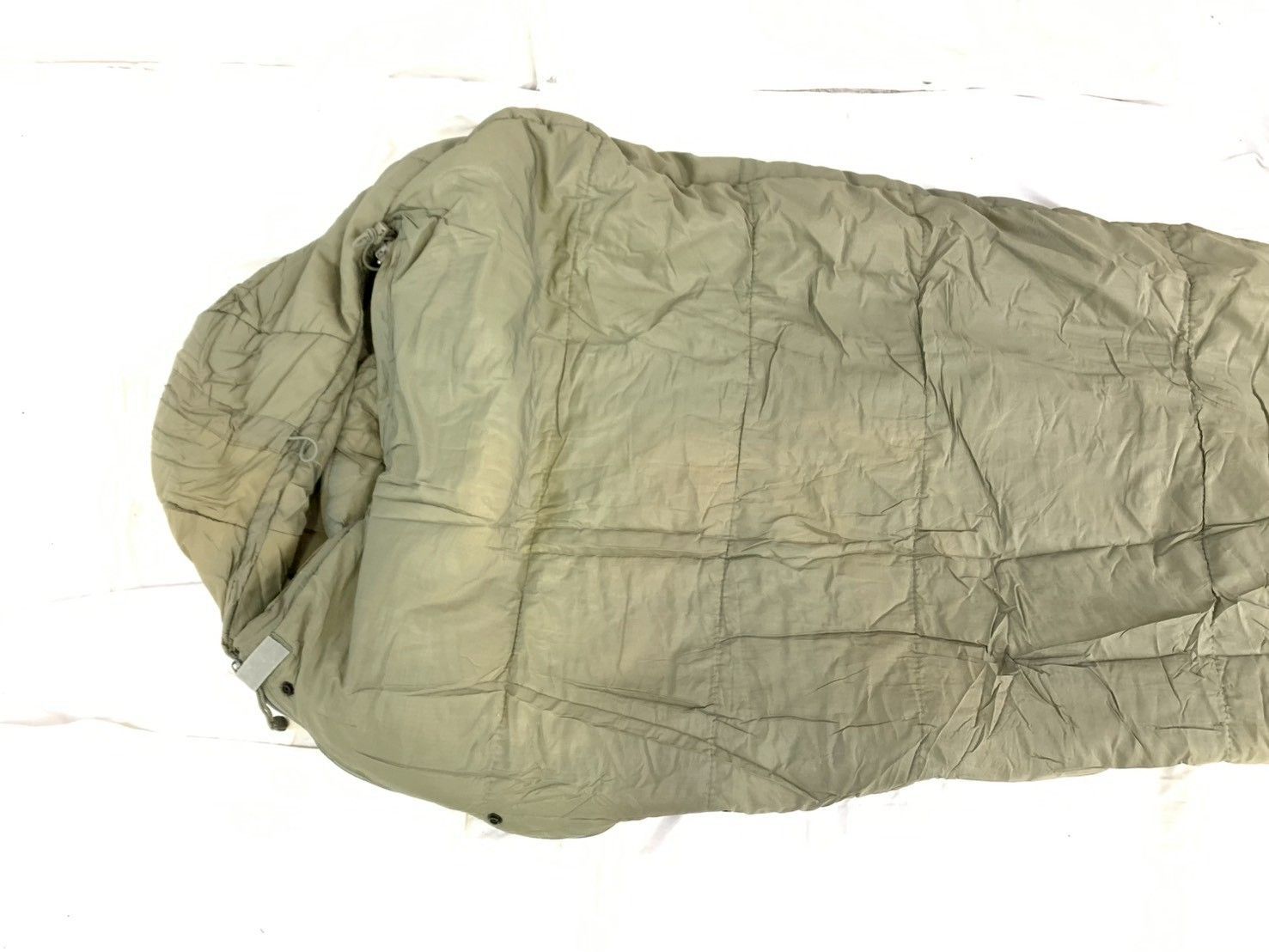 米軍放出品】シュラフ 寝袋 スリーピングバッグ TENNIER キャンプ