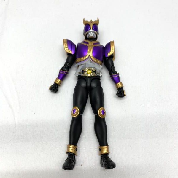 中古】開封)S.H.Figuarts (真骨彫製法) 仮面ライダークウガ ライジング S.H.Figuarts真骨彫仮面ライダークウガライジングタイタンアルティメット