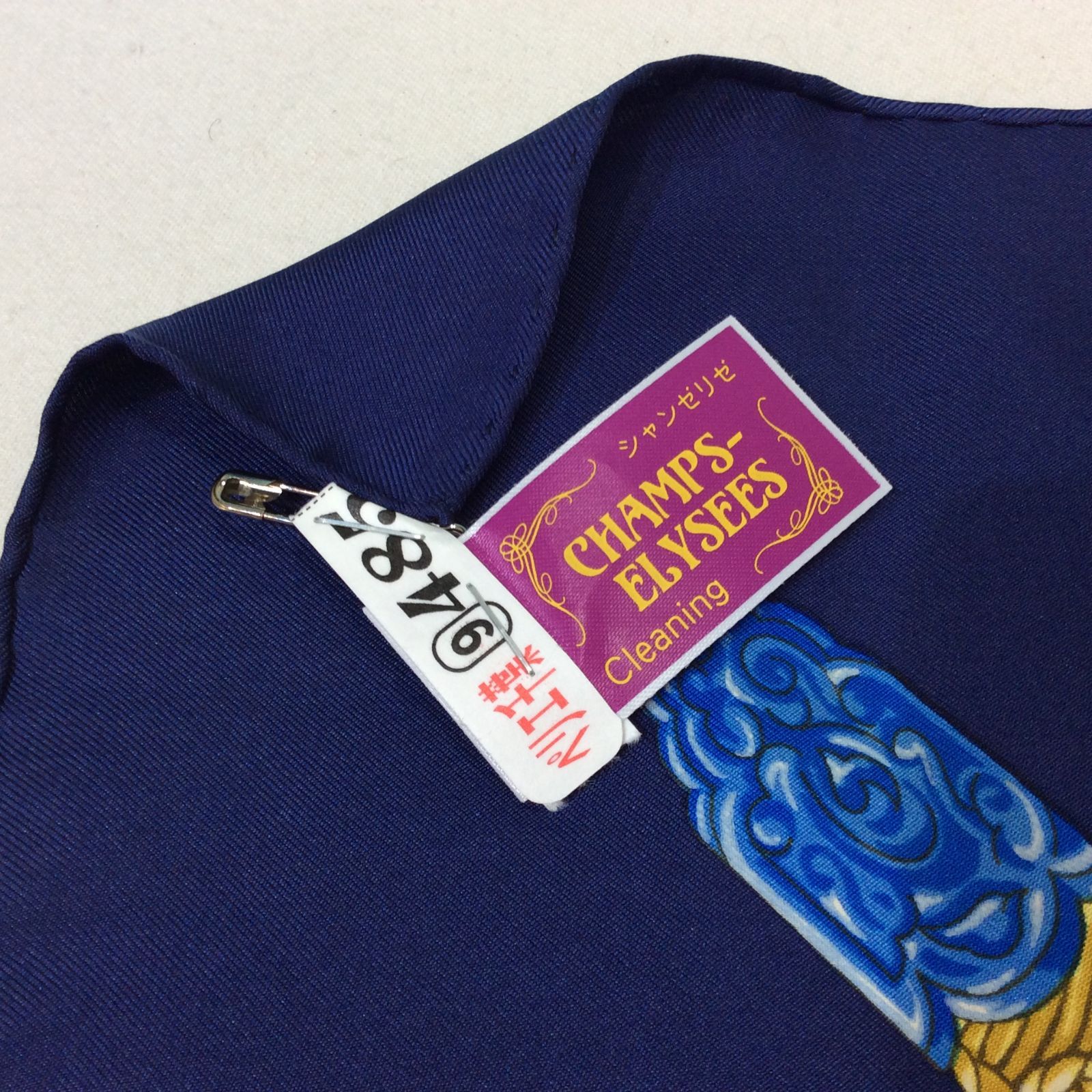 値下げ】HERMESエルメス カレ90 レジーナ シルクスカーフ - メルカリ