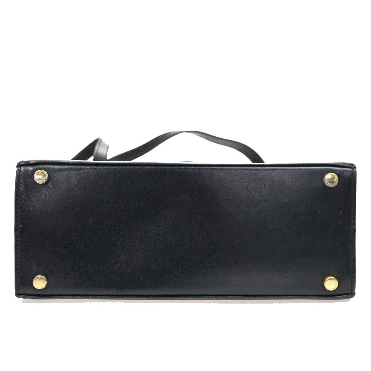 美品Ferragamoフェラガモ ヴァラリボン レザーショルダーバッグ 美品Ferragamoフェラガモ ヴァラリボン レザーショルダーバッグ