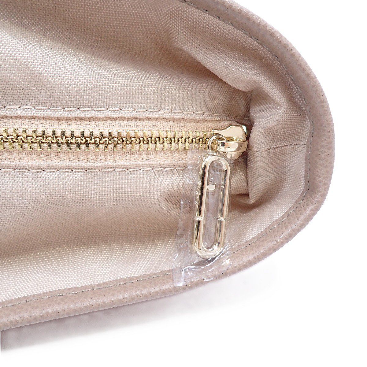 【美品】FURLA PIUMA フルラ ピューマ ショルダーバッグ 2way ピンク系 美品】FURLA PIUMA フルラ ピューマ ショルダーバッグ 2way ピンク系