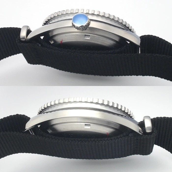 ナバルウォッチ NAVAL