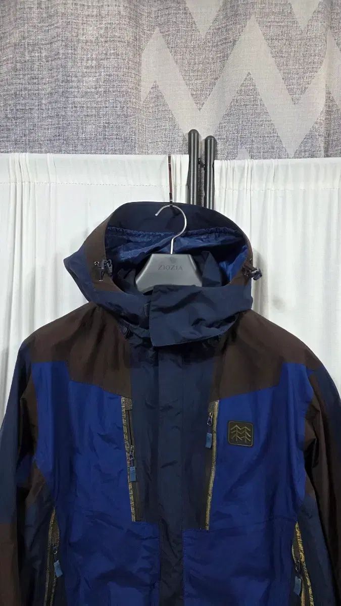 KOLONSPORT GORE-TEX ウィンドブレーカー ジャケット (105)