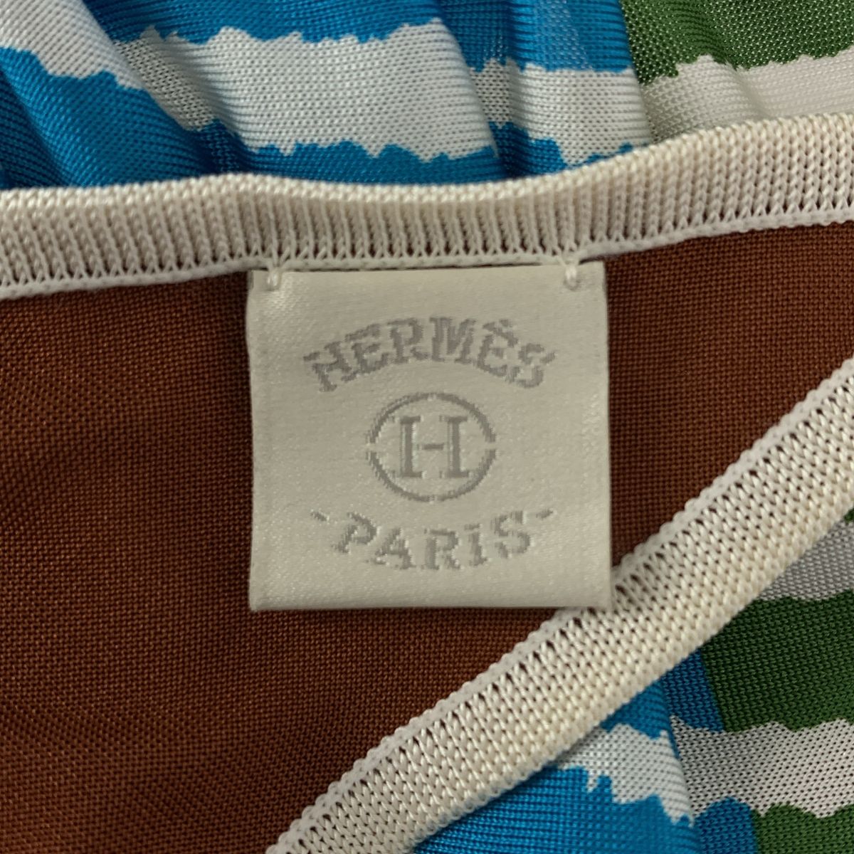 HERMES / エルメス | ポワントゥ シルク トライアングル スカーフ ストール | ブルー/ブラウン/グリーン HERMES / エルメス | ポワントゥ シルク トライアングル スカーフ