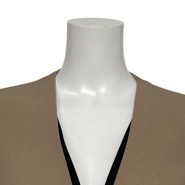 ◇ ベイジ BEIGE, CINDY スーツセットアップ ノーカラージャケット