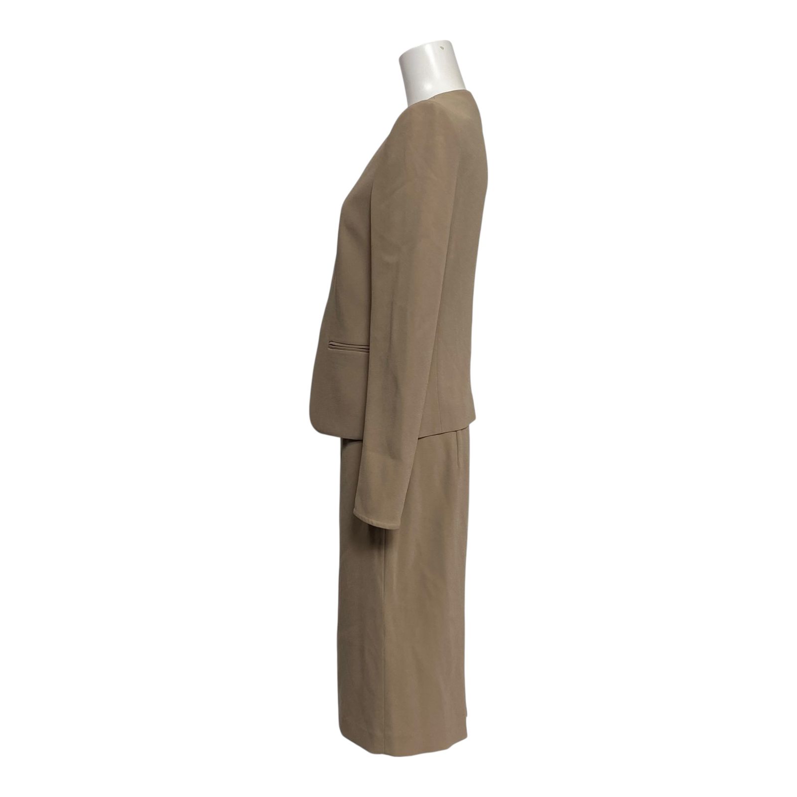 ◇ ベイジ BEIGE, CINDY スーツセットアップ ノーカラージャケット