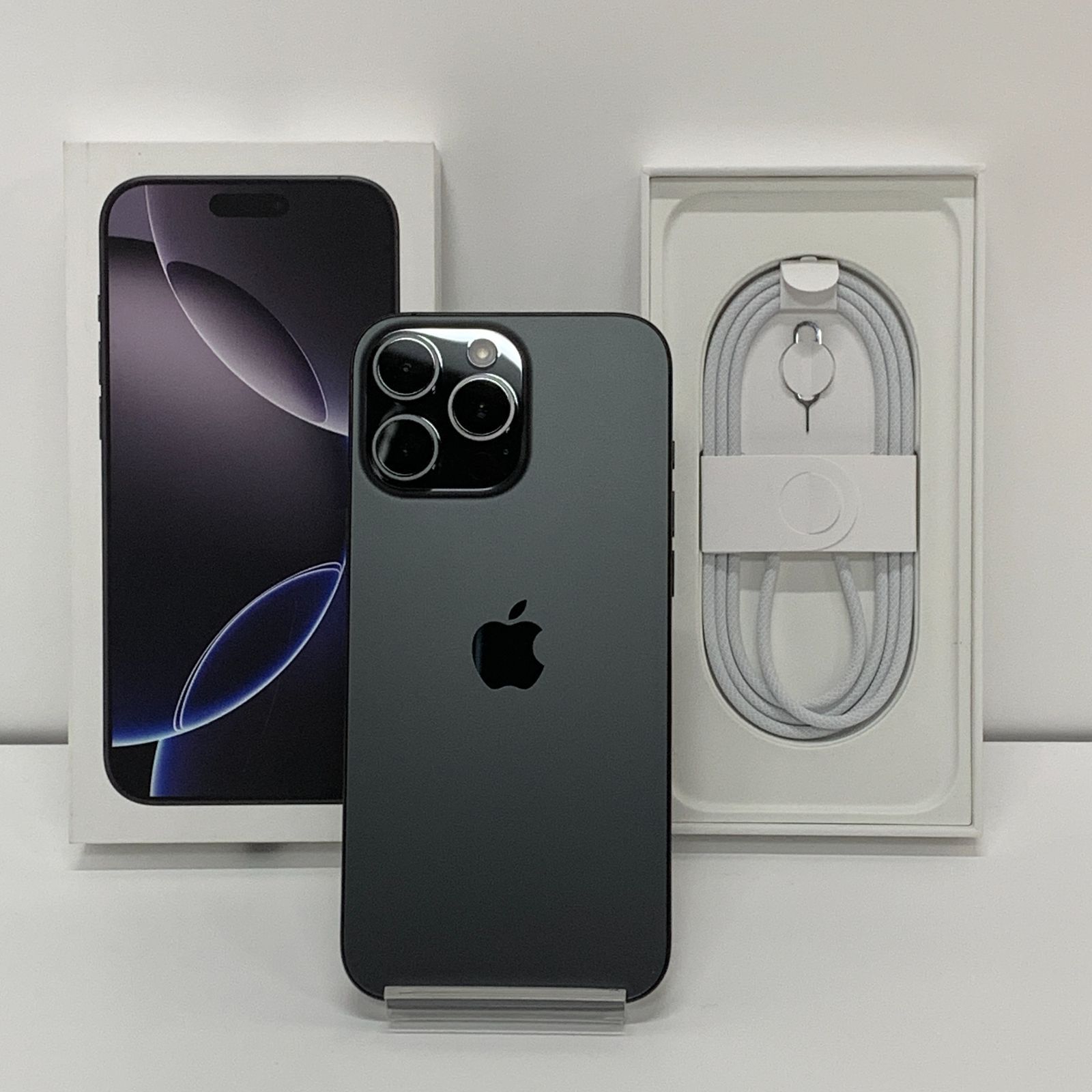 iPhone16 Pro Max  256GB ブラックチタニウム A3295  SIMフリー SIMロック解除済み 100% No.C272