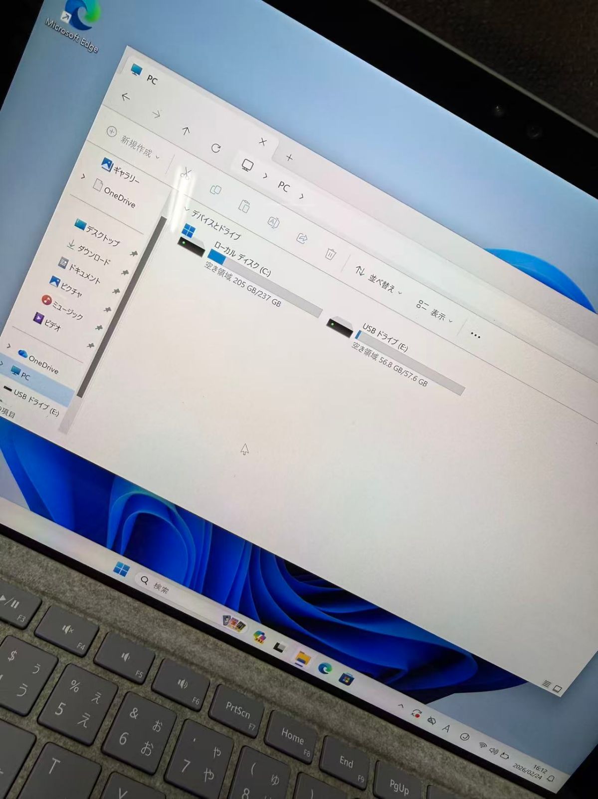 Surface Go タイプカバー付 ジャンク品 - メルカリ