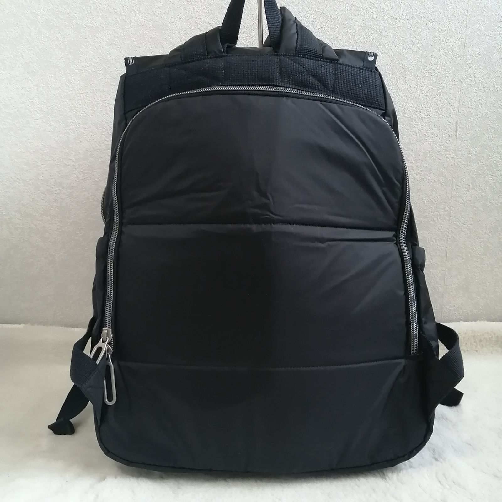 完売品☆レスポートサック エッセンシャルコレクション モダンフラップ 
