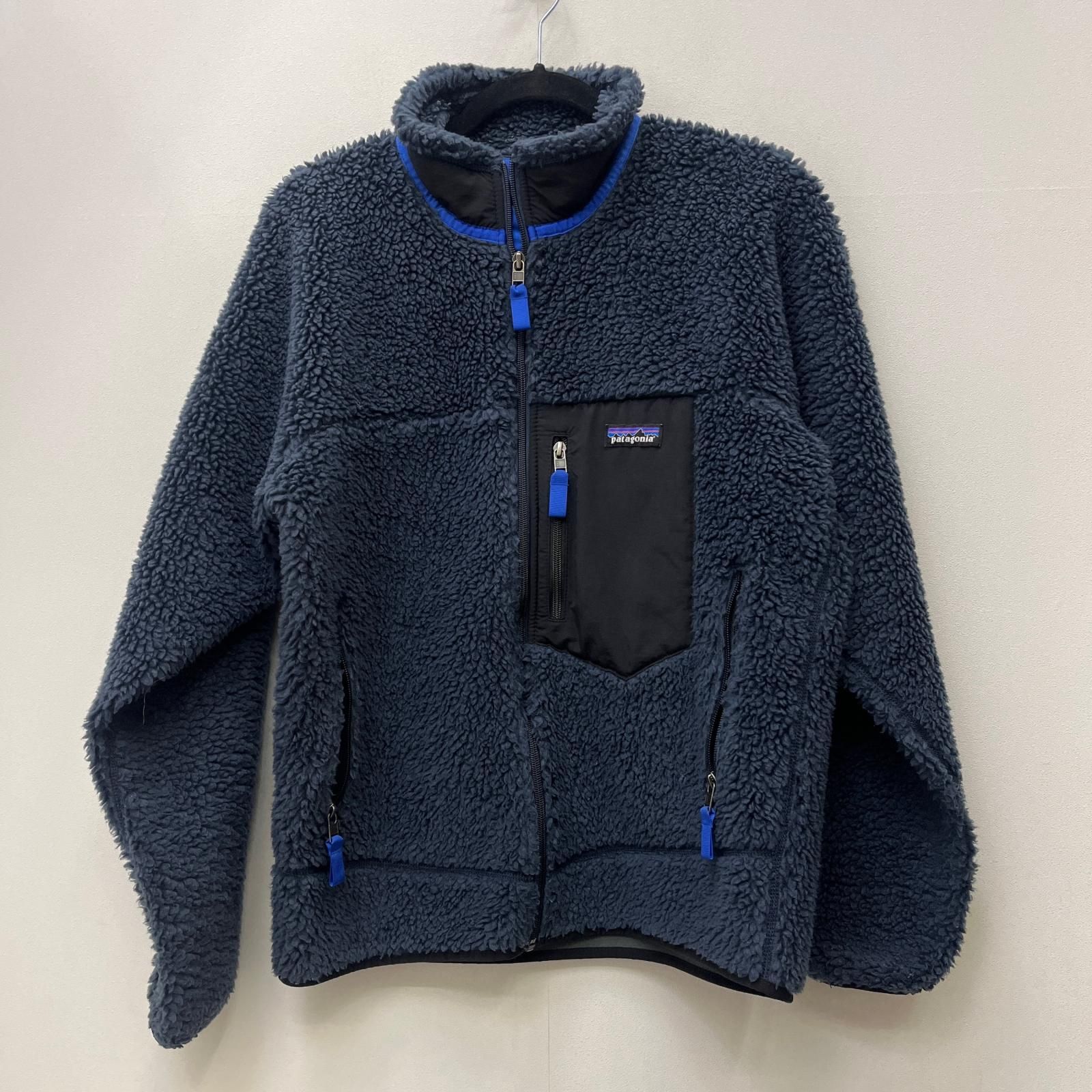 【中古】patagonia | パタゴニア CLASSIC RETRO-X その他トップス 23056 ブラック サイズ：L【加古川店】 加古川店】 中古 patagonia | パタゴニア その他トップス Classic