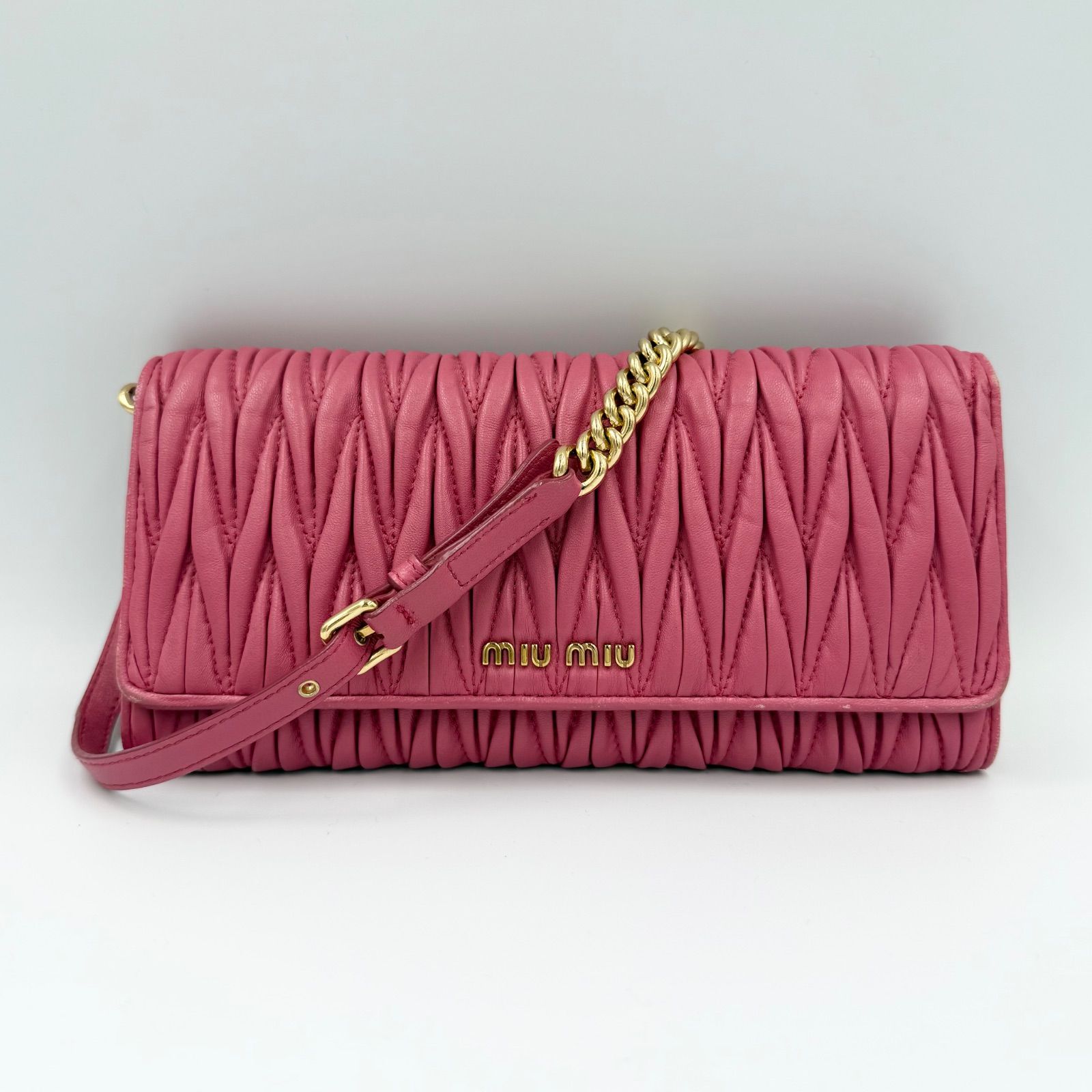 ミュウミュウ ショルダーバッグ クラッチバッグ チェーンバッグ