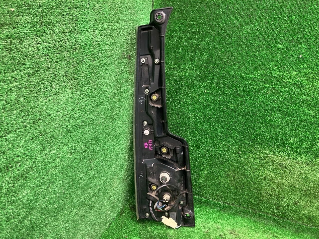 ムーヴ LA160S 右テールランプ・テールライト カスタム RS SA2 コイト 