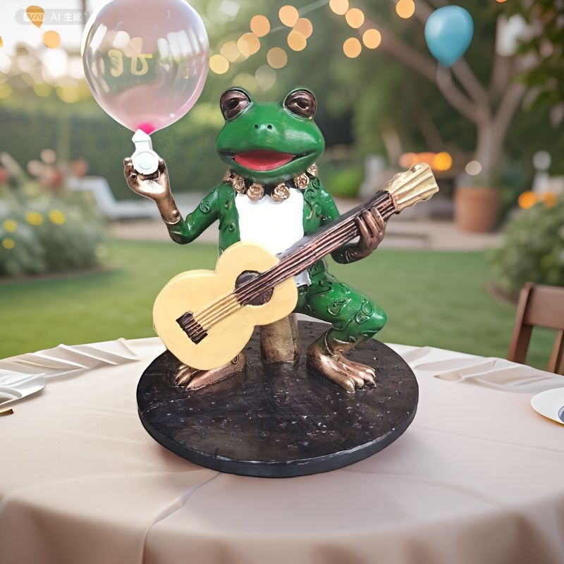 置物 ギターを弾いているカエル