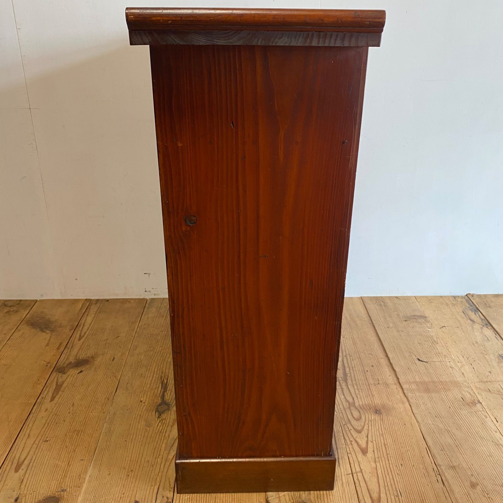 アンティーク ガラス戸棚 茶箪笥 水屋箪笥 無垢材 Y680 - メルカリ