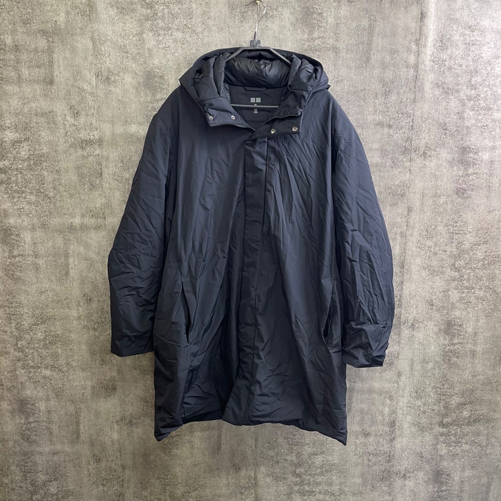 Y-199】UNIQLO ユニクロ 4XL ブラックダウンコート フード付き 超