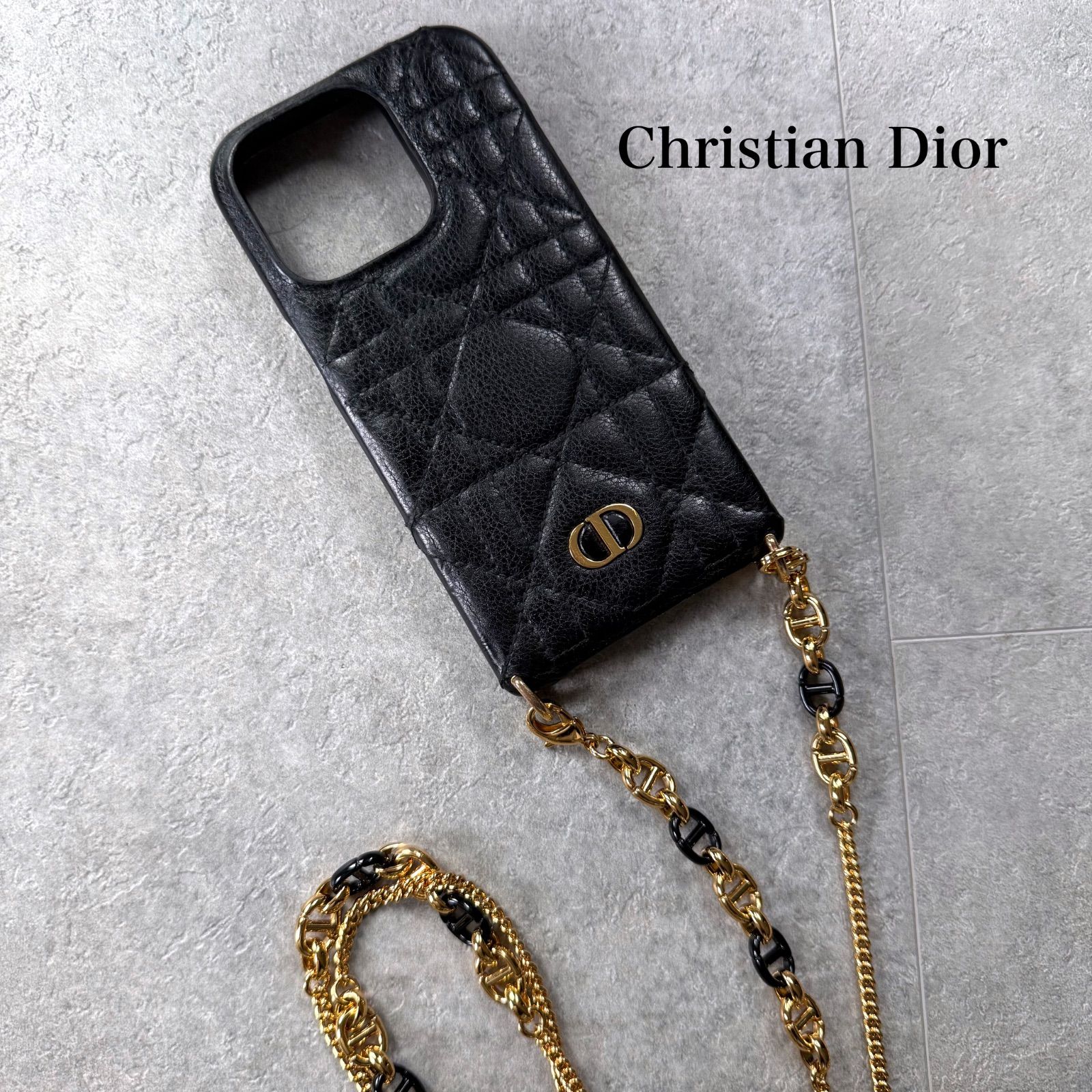 美品 DIOR iPhone14pro チェーン 黒 ラムレザー - メルカリ