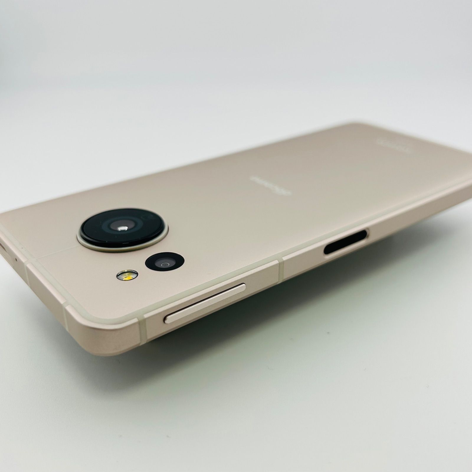 バッテリー良好 AQUOS sense8 128GB ライトカッパー SIMフリー(sim 