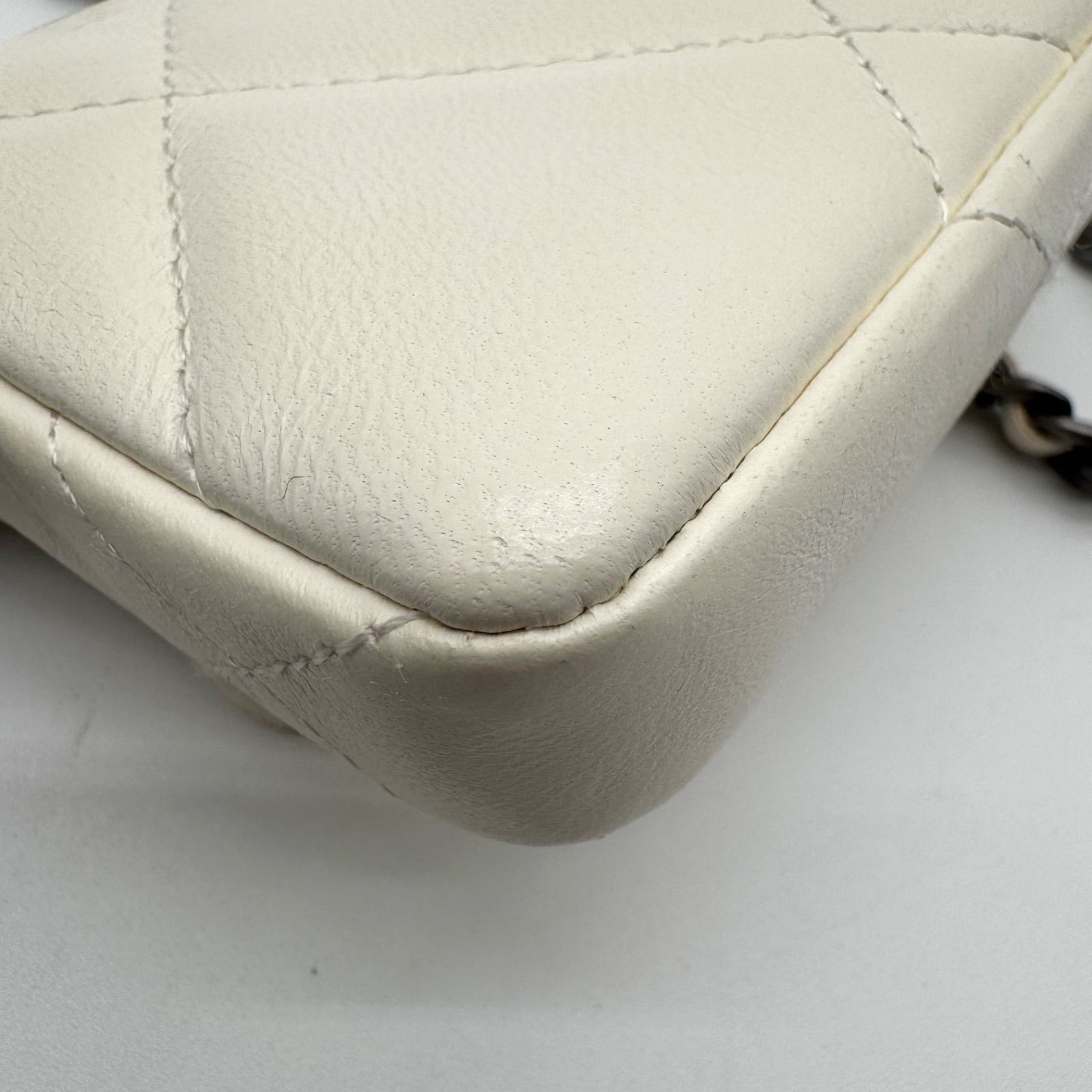 極美品✨CHANEL シャネル ショルダーバッグ チェーンウォレット 