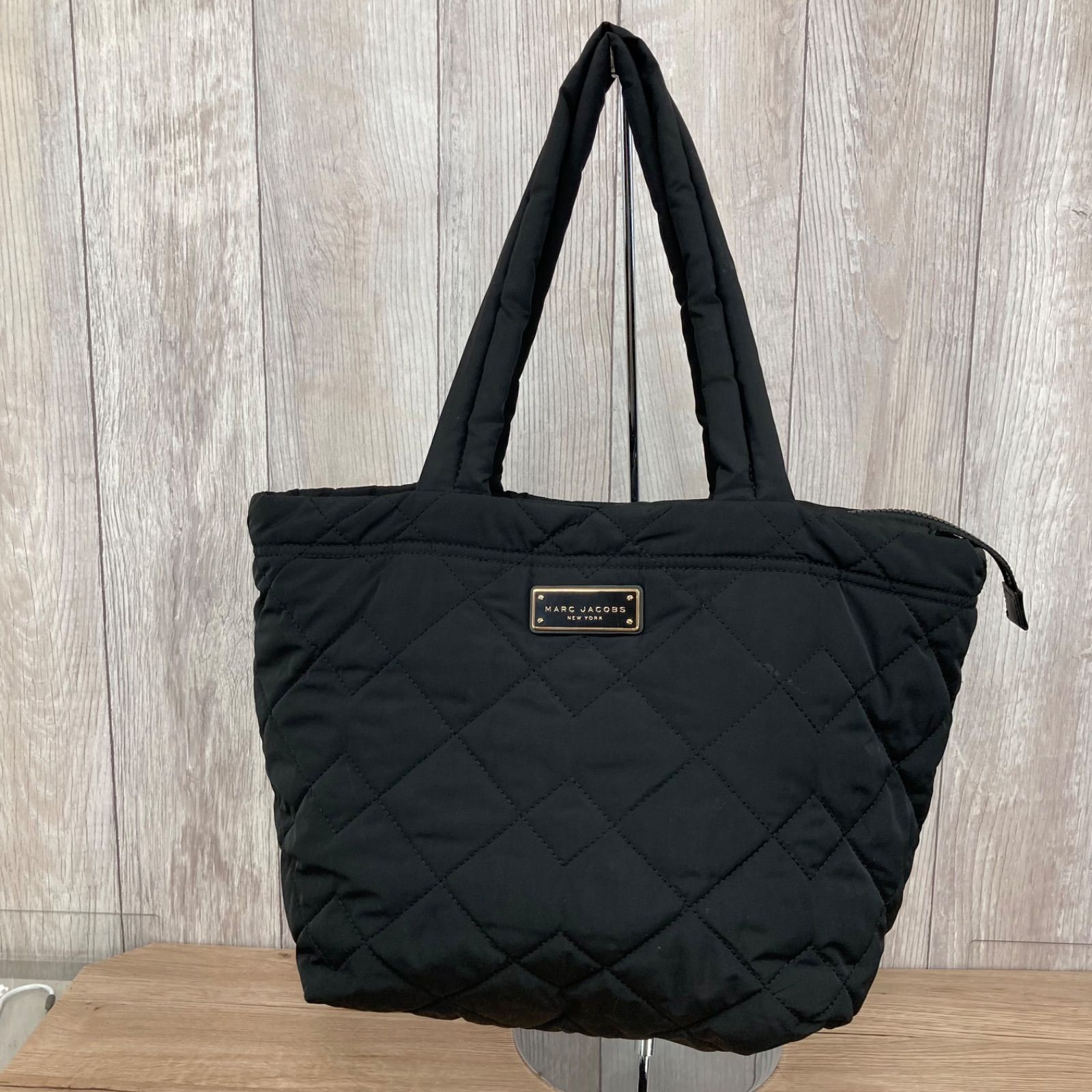 MARC JACOBS マークジェイコブス キルティング トートバック ロゴ
