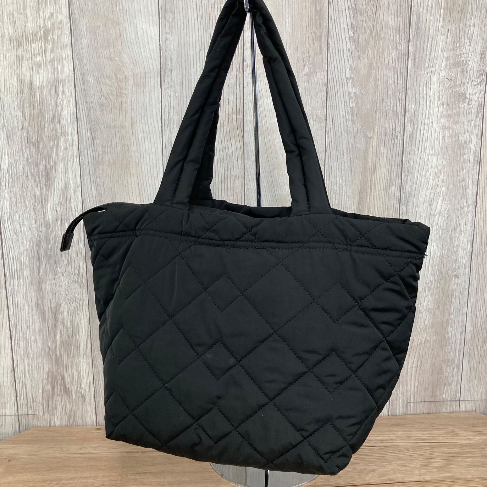 MARC JACOBS マークジェイコブス キルティング トートバック ロゴ