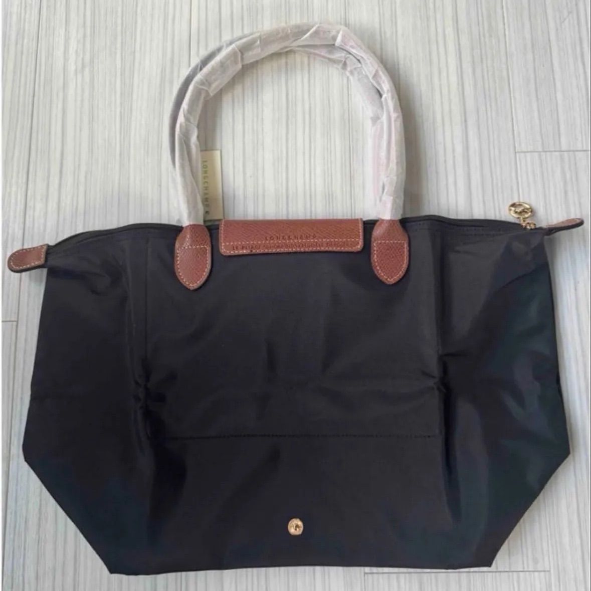 新品未使用】Longchamp ブラック ナイロン トートバッグ Lサイズ 