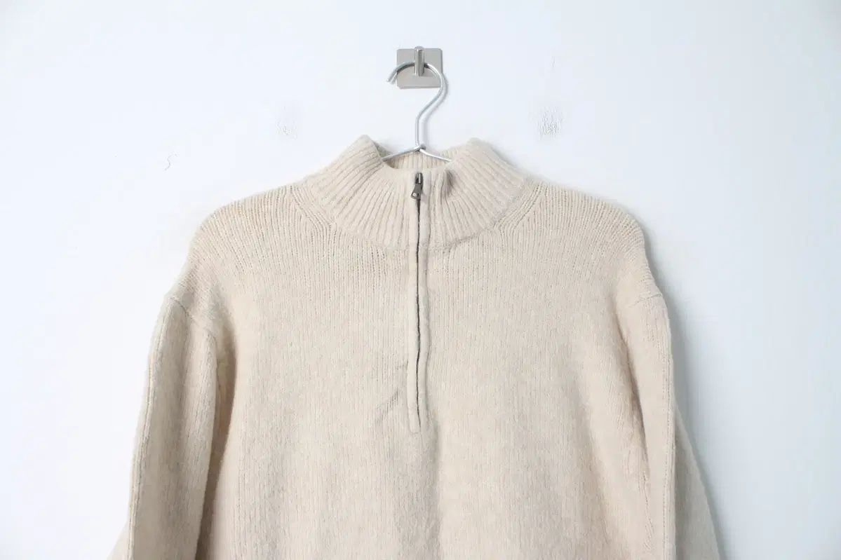 ユニクロ マンズ ハーフジップ ニット MAN M