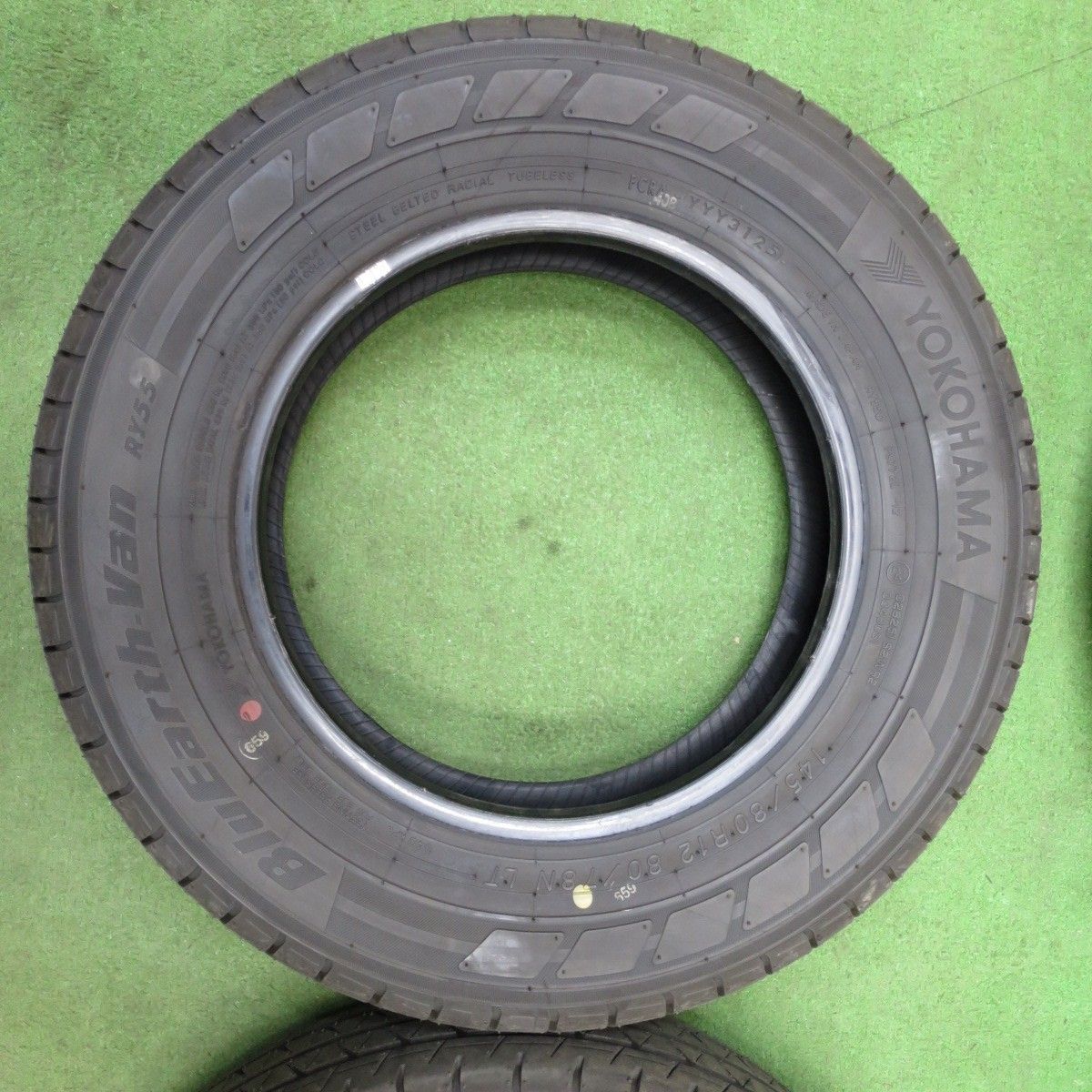 新車外し！25年☆145/80R12 80/78N ヨコハマ BluEarth-Van RY55 ブルー