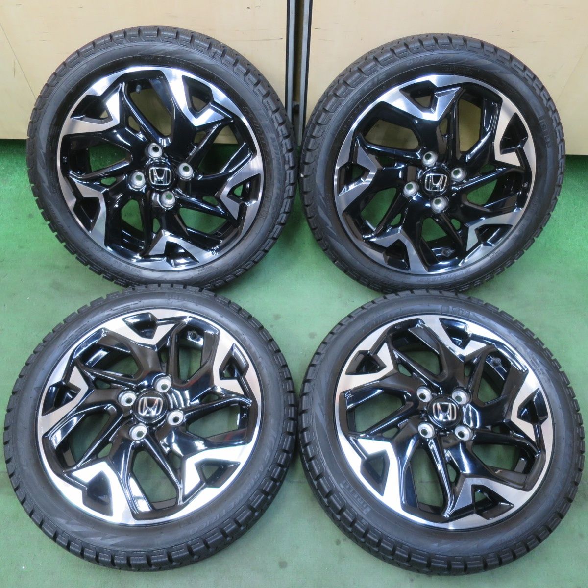 バリ溝！キレイ！8.5分☆ホンダ N-BOX カスタム 純正 165/55R15