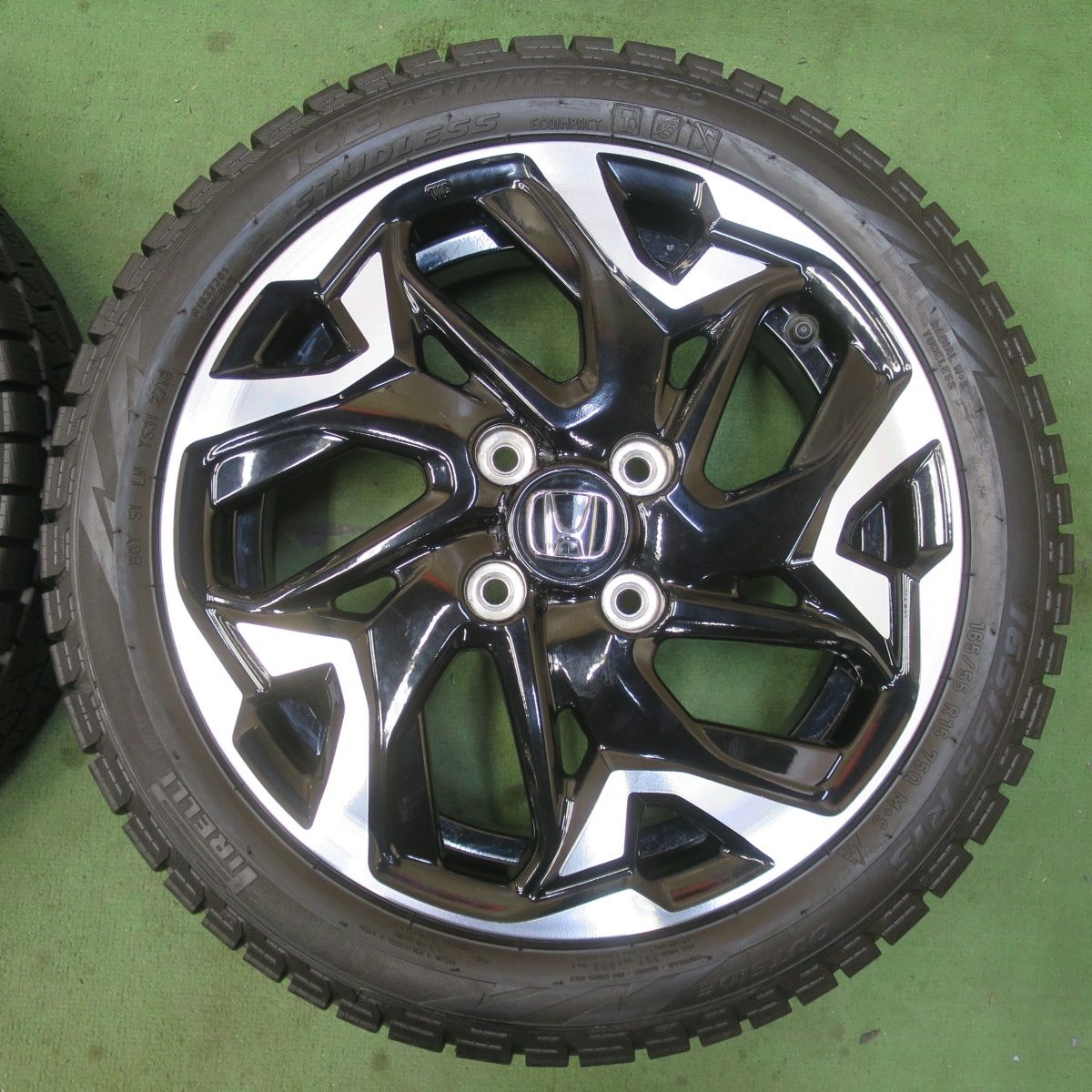 バリ溝！キレイ！8.5分☆ホンダ N-BOX カスタム 純正 165/55R15