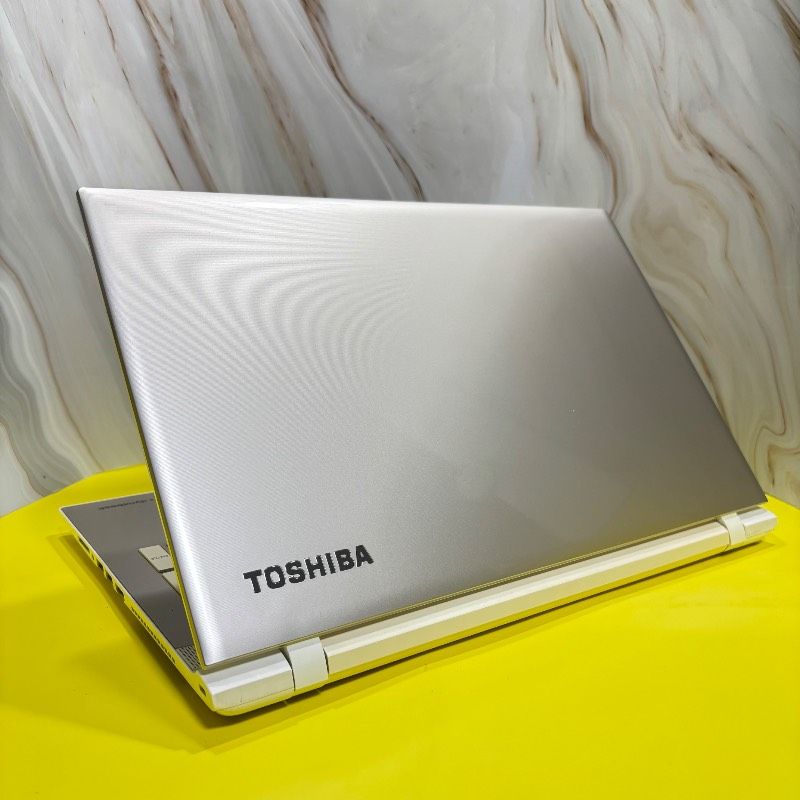 セール中✨】5世代爆速Core i7✨東芝ノートパソコン✨メモリ8GB 新品