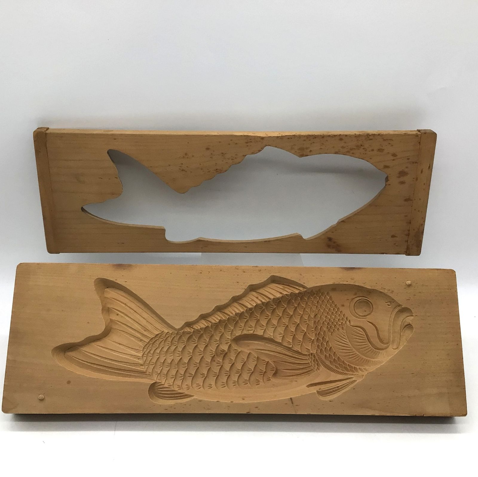 2355 【当時物】木製菓子型 鯉 コイ 二枚型 45.0x14.5cm 木型 和菓子
